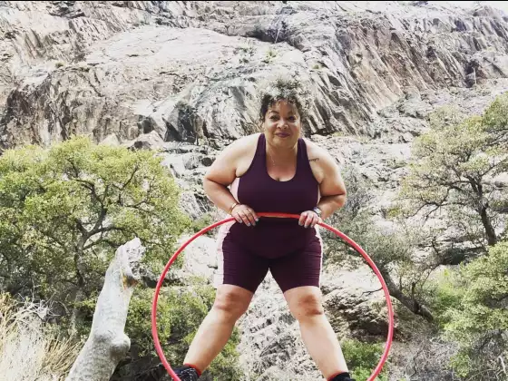 HoopYogini™ 脊椎觉醒系列和流程