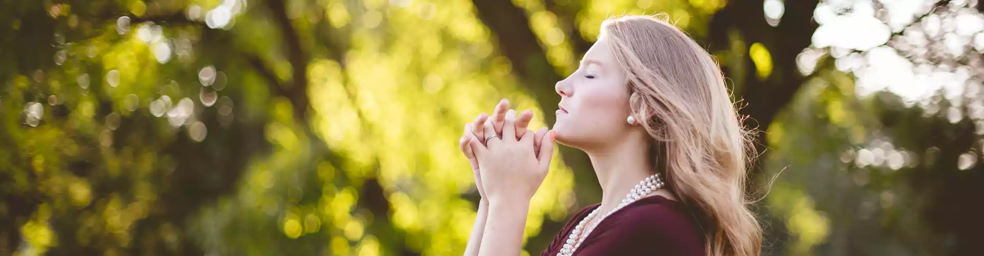 Méditation pour se connecter au Silence - Online Class by Jessica   Briggs