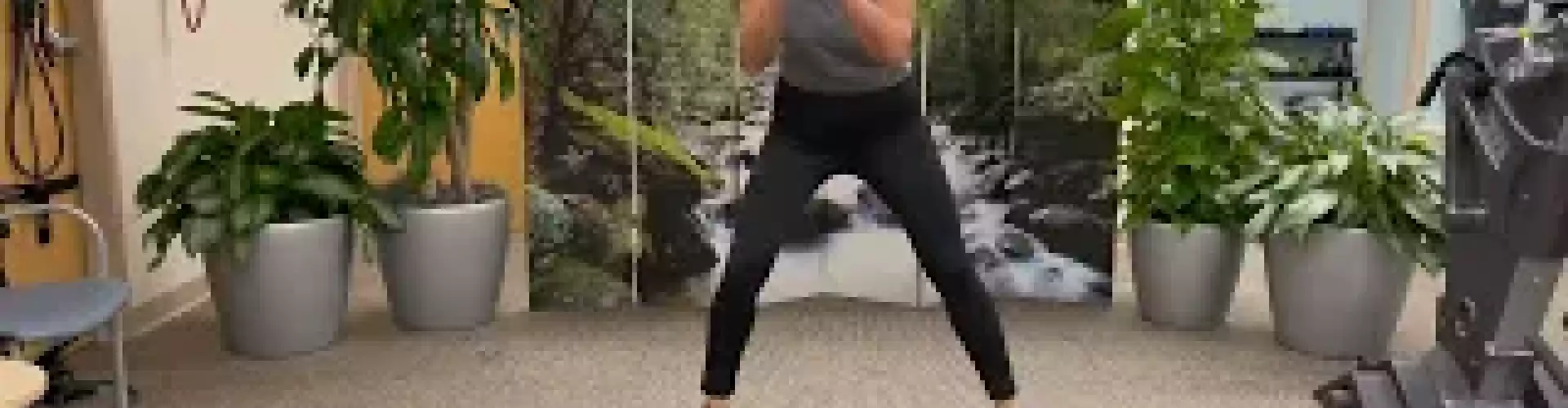 エクササイズ セッション: 30 分間の HIIT トレーニング クラス - Online Class by Diane Strand