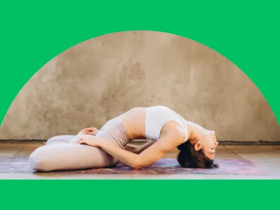 Güçlendirilmiş Vinyasa: Orta Seviye Yoga Akışı